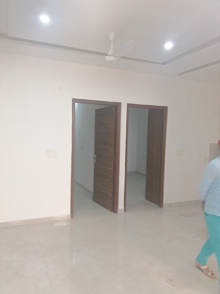 undefined, dhakoli 2 Bedroom 100 Sq.Yd. Apartment In Dhakoli Zirakpur 9389583