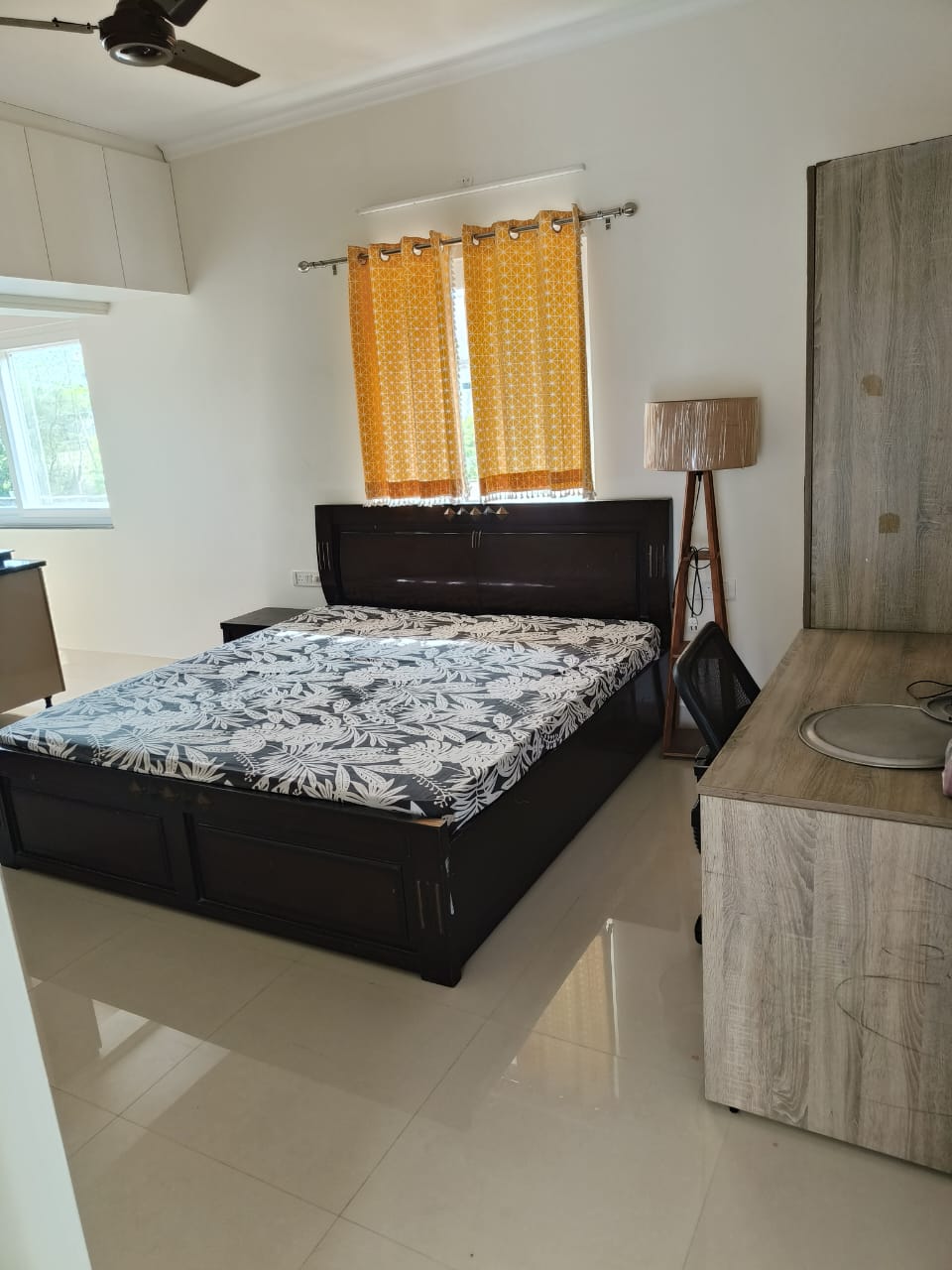 1 BHK + Study Room Apartment For Rent in Vasant Kunj 