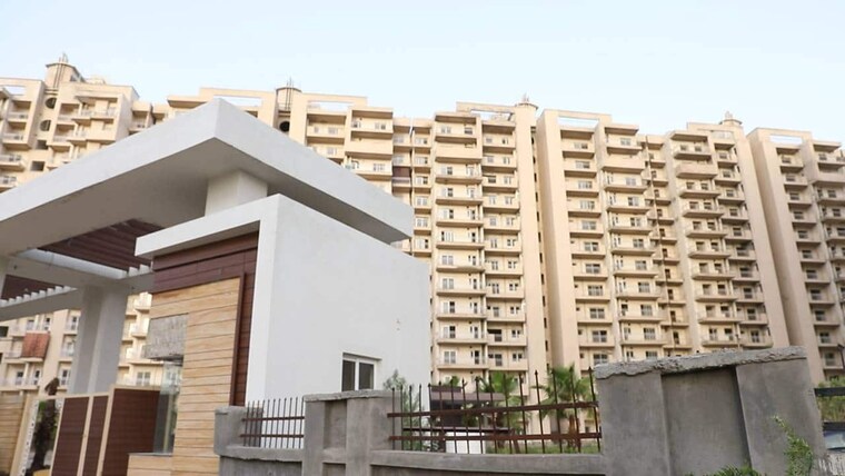 Exterior View, tashee-capital-gateway 2 Bedroom 1295 Sq.Ft. Apartment In Sector 111 Gurgaon 9389580