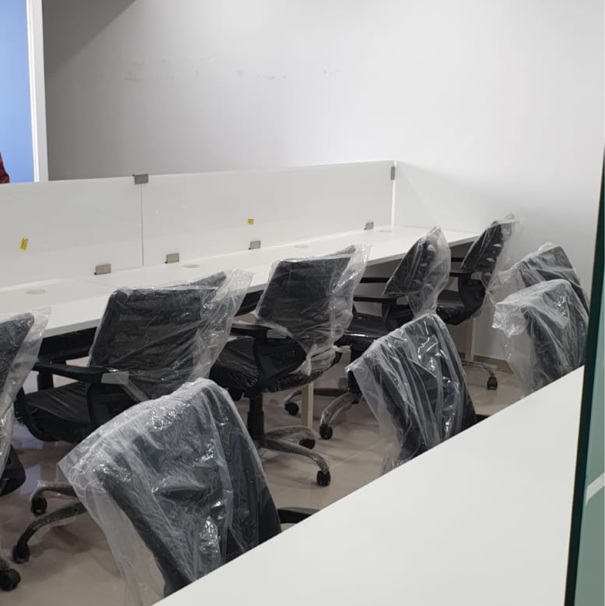 Office Space For Rent in Suratwala Mark Plazzo