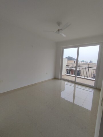 Room in 3 BHK Builder Floor at Omaxe New Chandigarh, North Mullanpur – for Sale