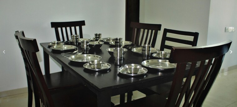 Gym, kavesar Pg For Boys In Kavesar 9389625