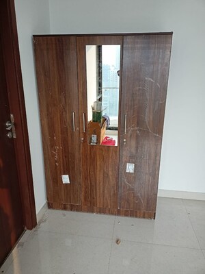 Furnished Amenities in 2 BHK Apartment at Sunteck City Avenue 1, Goregaon West – for Rent