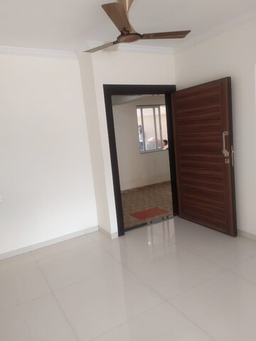 Room in 2 BHK Apartment at Cosmos Enclave, Kasarvadavali – for Rent
