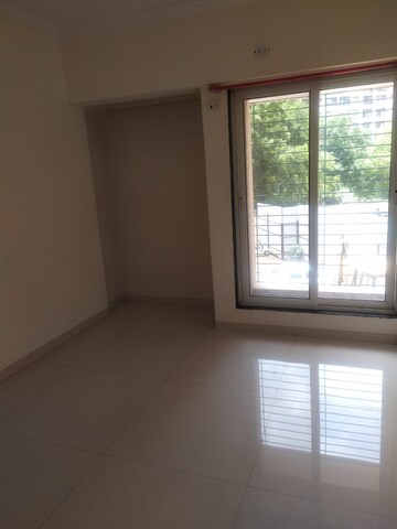 Room in 2 BHK Apartment at Cosmos Enclave, Kasarvadavali – for Rent