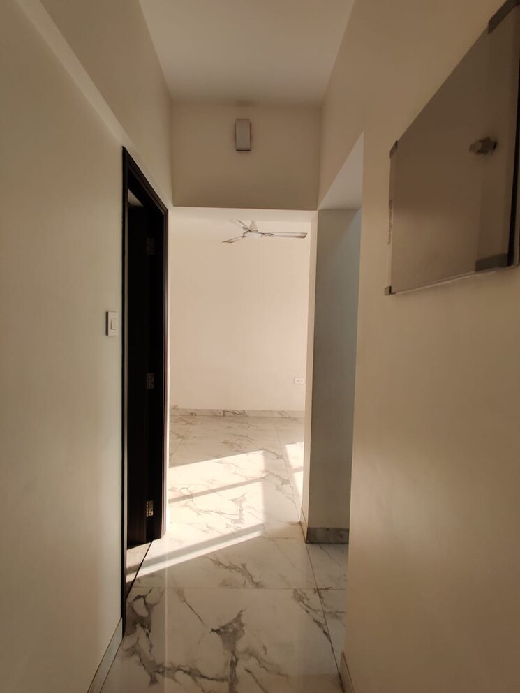 Room, raheja-ridgewood 3 Bedroom 1750 Sq.Ft. Apartment In Goregaon East Mumbai 9389648