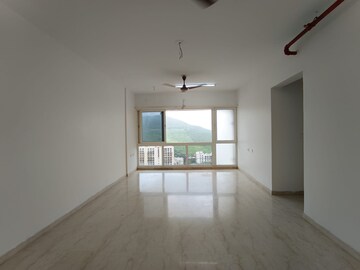 Room in 2 BHK Apartment at Omkar Ananta, Goregaon East – for Rent