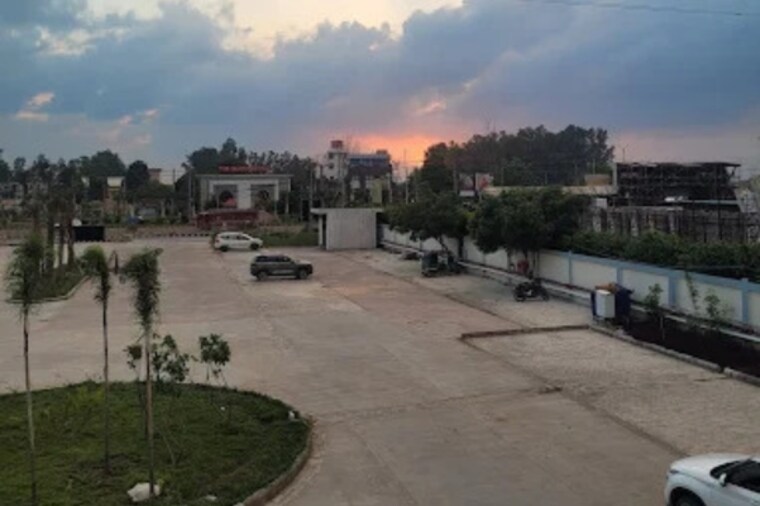  Parking, advitya-homes 2 Bedroom 615 Sq.Ft. Apartment In Sector 143 Faridabad 9389671