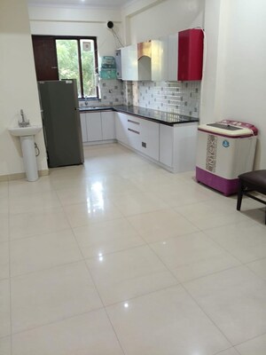 Living Room in 1 BHK Builder Floor at Sector 47 – for Rent