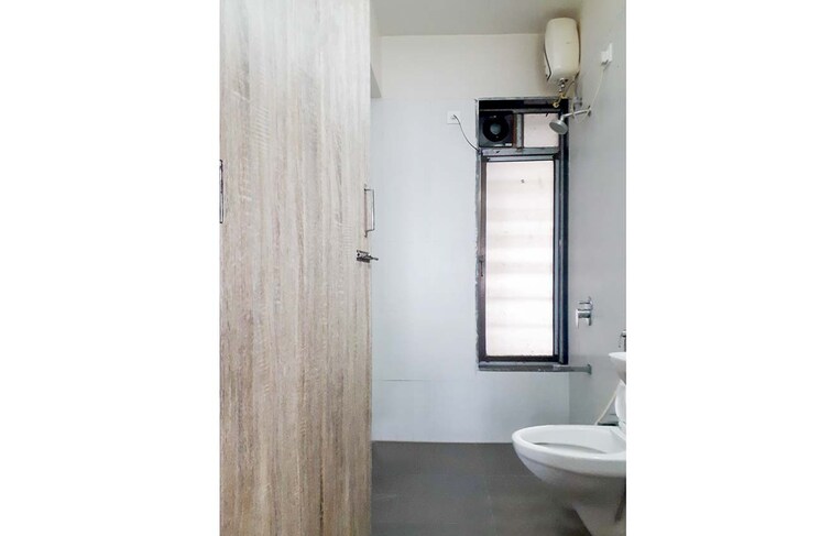 Bathroom, neptune-flying-kite Pg For Boys In Bhandup West 9389699