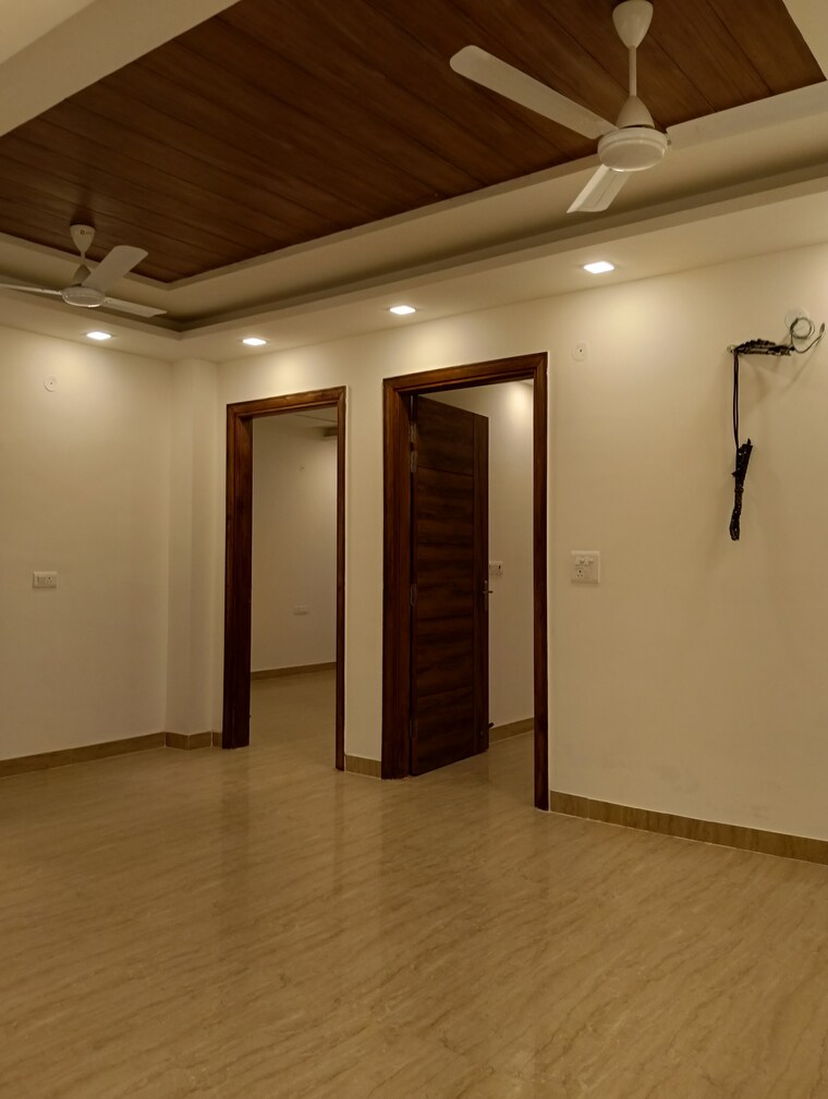 Room, tdi-the-retreat 4 Bedroom 2500 Sq.Ft. Builder Floor In Sector 89 Faridabad 9389759