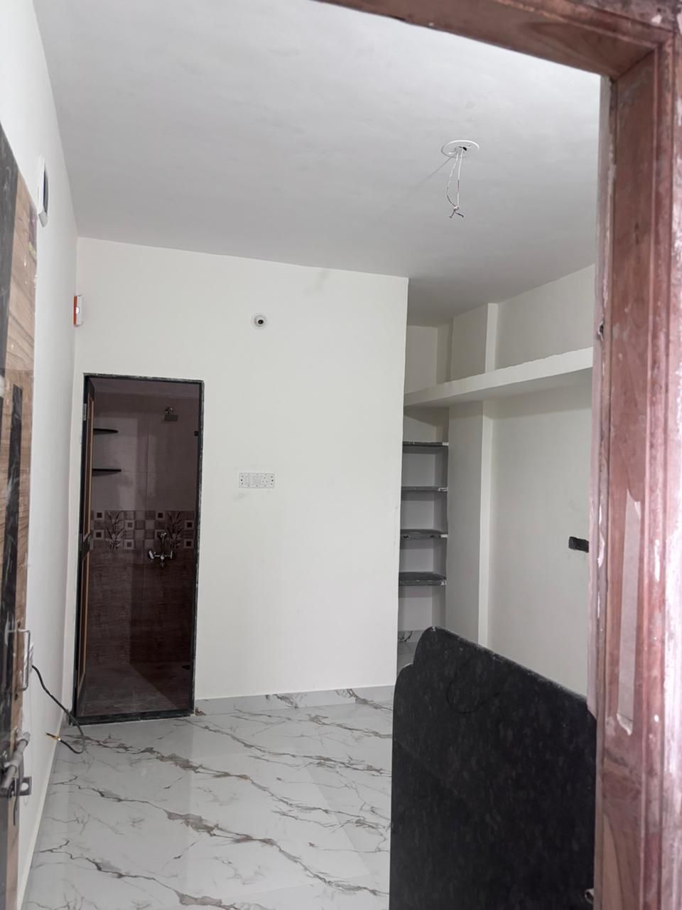 1 RkApartment For Rent in Vrundavan Niwas