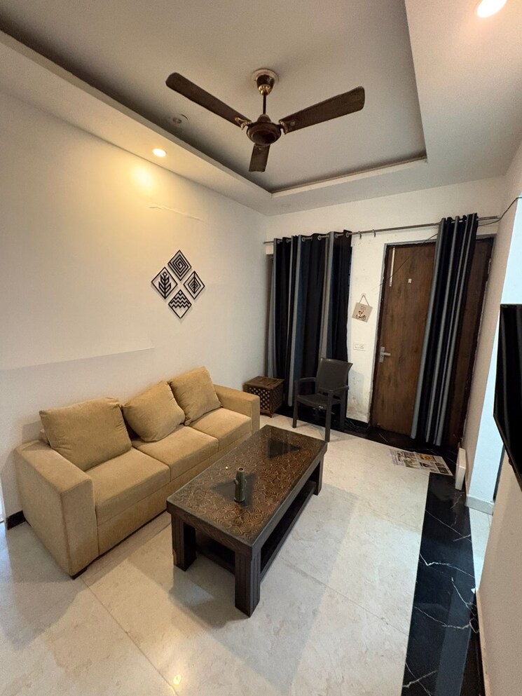 Living Room, sector 31 1 Bedroom 749 Sq.Ft. Builder Floor In Sector 31 Gurgaon 9389753