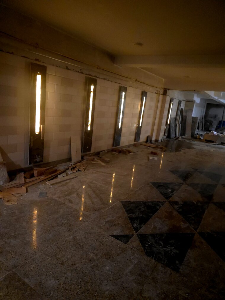 Exterior View, hauz khas 3 Bedroom 275 Sq.Yd. Builder Floor In Hauz Khas Delhi 9389777