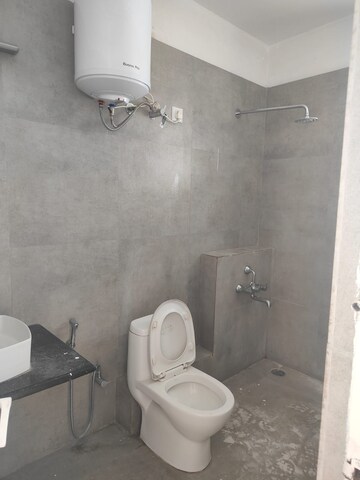 Bathroom in 4 BHK Apartment at Indiranagar – for Rent