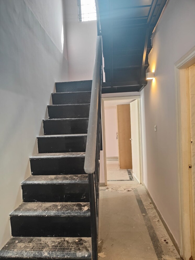 undefined, indiranagar 4 Bedroom 2000 Sq.Ft. Apartment In Indiranagar Bangalore 9389810