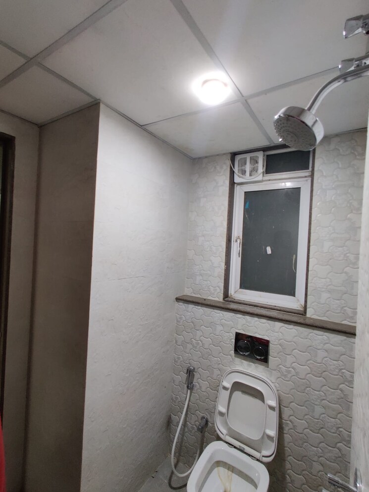 Bathroom, arihant-aalishan 2 Bedroom 1120 Sq.Ft. Apartment In Kharghar Navi Mumbai 9389850