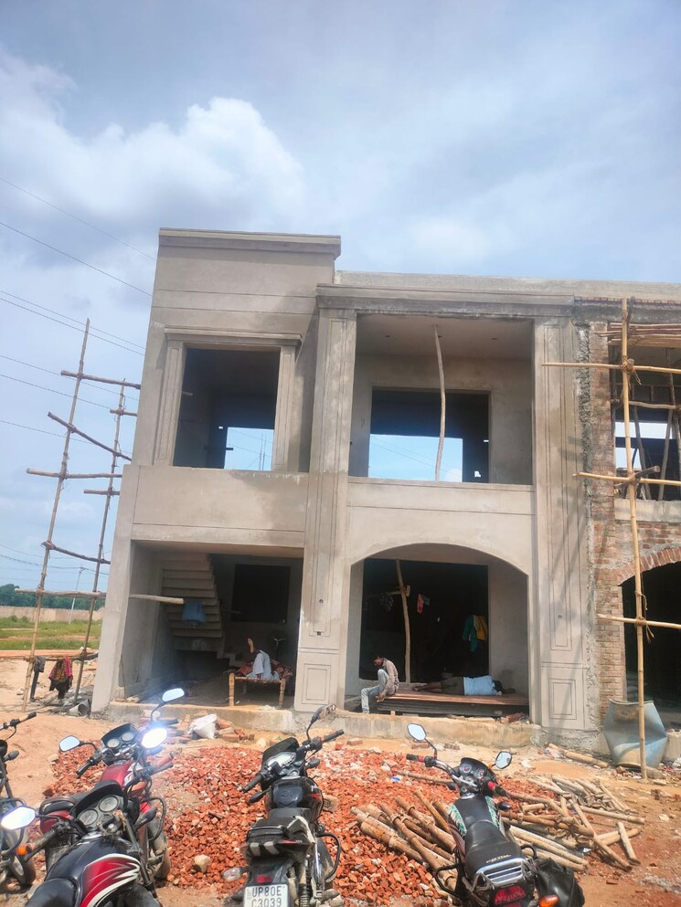 Exterior View, fatehabad road  111 Sq.Yd. Plot In Fatehabad Road Agra 9389856