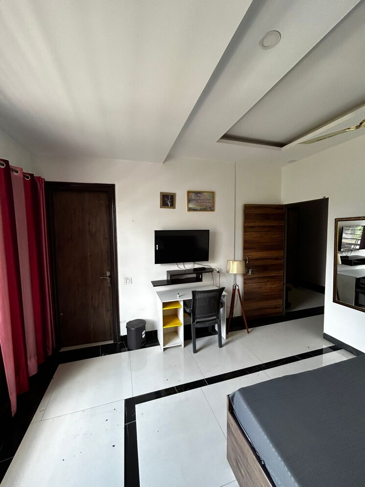 Kitchen, sector 45 Studio 652 Sq.Ft. Builder Floor In Sector 45 Gurgaon 9389848