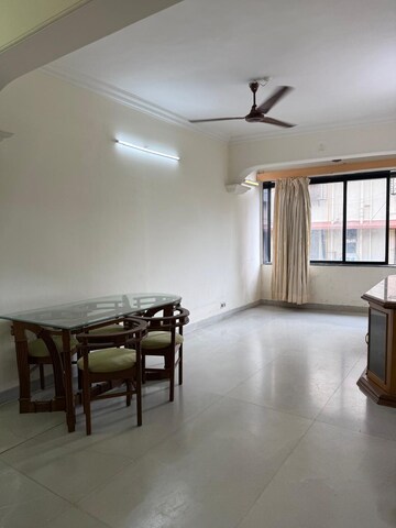 Room in 1 BHK Apartment at Usha Sadan Apartment, Colaba – for Rent
