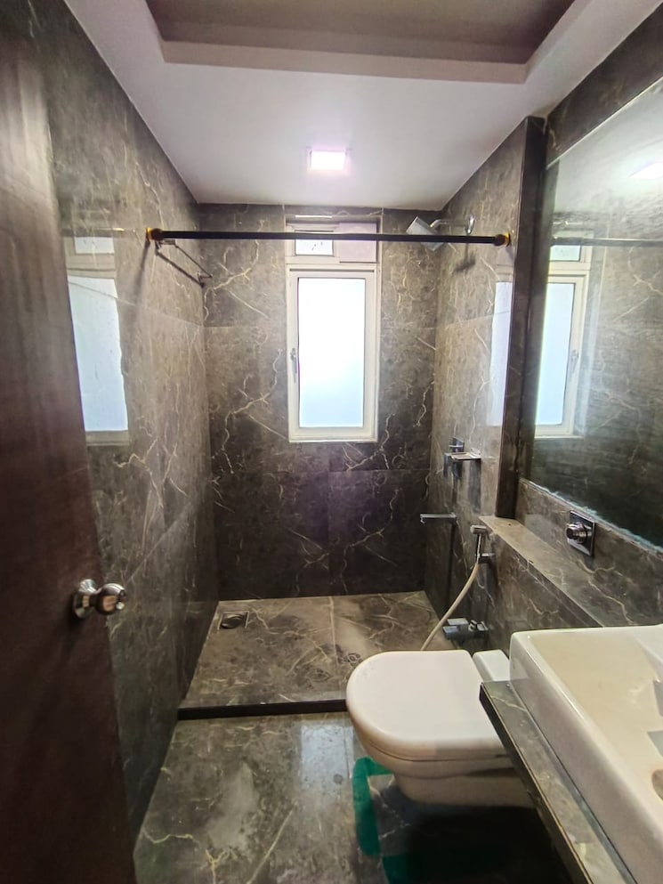 Bathroom, siddivinayak-aarundhati-heights 4 Bedroom 2200 Sq.Ft. Apartment In Chembur Mumbai 9389846