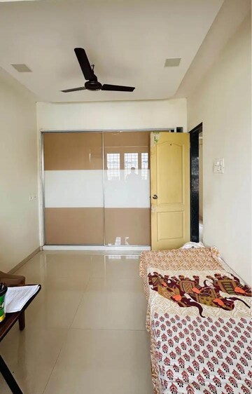 Bedroom in 2 BHK Apartment at Nirmal Park CHS, Bhayandar East – for Rent