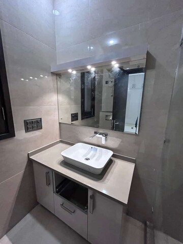 Attached Bathroom in 3 BHK Apartment at Shivalik Colony – for Rent