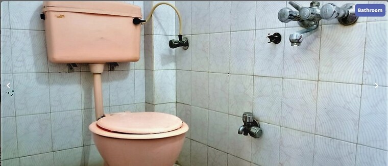 Bathroom, vashi sector 12 Pg For Boys In Vashi Sector 12 9389940