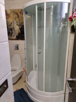 Bathroom in 3 BHK Apartment at Veera Safdarjung Enclave, Safdarjung Enclave – for Rent