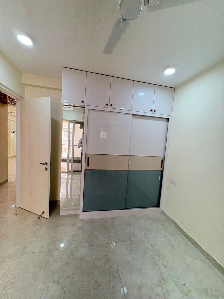 Room, signature-global-city 3 Bedroom 1295 Sq.Ft. Apartment In Sector 37d Gurgaon 9389959