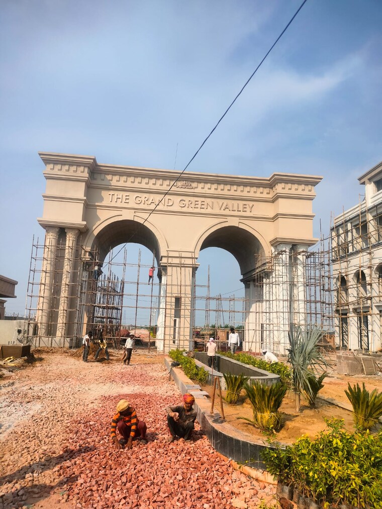 Exterior View, fatehabad road  111 Sq.Yd. Plot In Fatehabad Road Agra 9389992