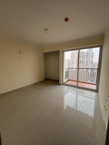 Room in 3 BHK Apartment at Assotech The Nest, Sain Vihar – for Sale