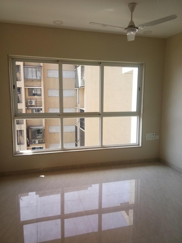 Room, windsor-tower 2 Bedroom 900 Sq.Ft. Apartment In Andheri West Mumbai 9389970