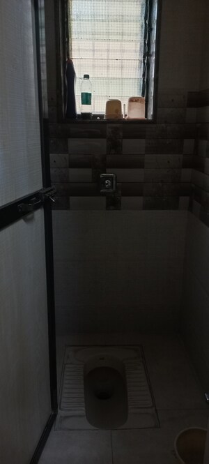 Furnished Amenities in 1 BHK Apartment at Neel Varsha Apartment, Mahim – for Rent