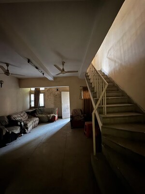 3 BHK Builder Floor For Sale in Sheikh Sarai