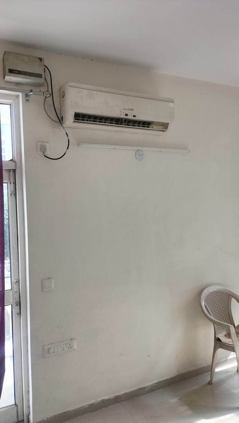 undefined, omaxe-new-heights 3.5 Bedroom 1640 Sq.Ft. Apartment In Sector 78 Faridabad 9389995