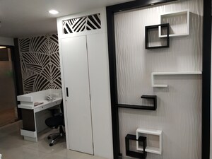 Furnished Amenities in  Office Space at Hubtown Viva, Jogeshwari East – for Rent