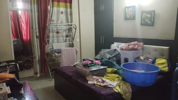 Bedroom, mahagun-mascot 3 Bedroom 1550 Sq.Ft. Apartment In Sain Vihar Ghaziabad 9390014