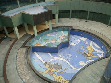 Parking in 3 BHK Apartment at Mahagun Mascot, Sain Vihar – for Sale