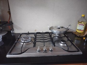 Gym in 3.5 BHK Apartment at Hiranandani Meadows, Manpada – for Rent