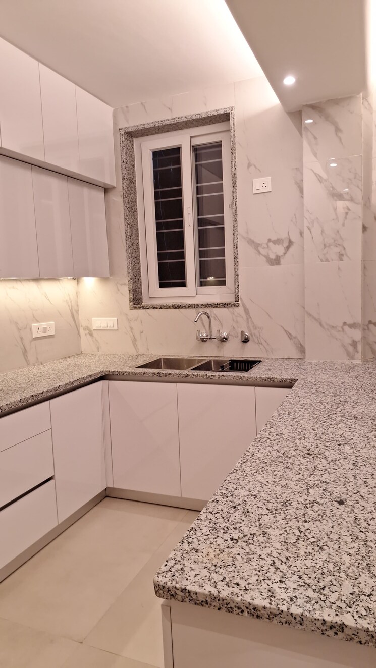 Kitchen, dda-rosewood-apartments 3 Bedroom 2500 Sq.Ft. Apartment In Vasant Kunj Delhi 9390068