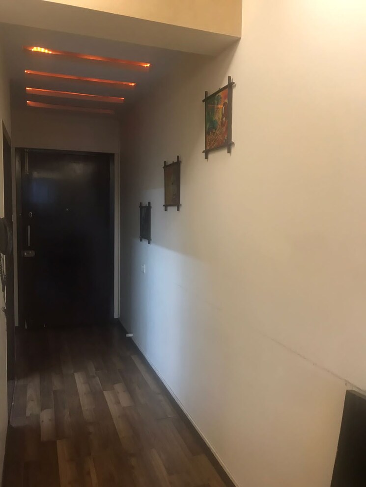 Room, oberoi-realty-woods 2.5 Bedroom 900 Sq.Ft. Apartment In Goregaon East Mumbai 9390075