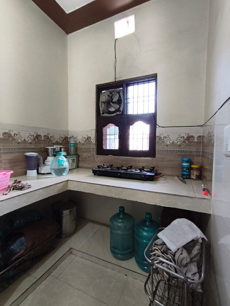 Kitchen, sector 46 1 RK 270 Sq.Ft. Builder Floor In Sector 46 Faridabad 9390066