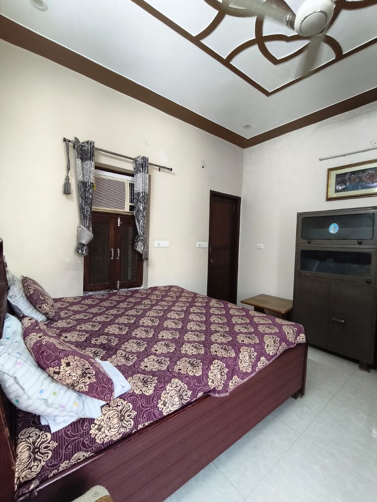 Bedroom, sector 46 1 RK 270 Sq.Ft. Builder Floor In Sector 46 Faridabad 9390066