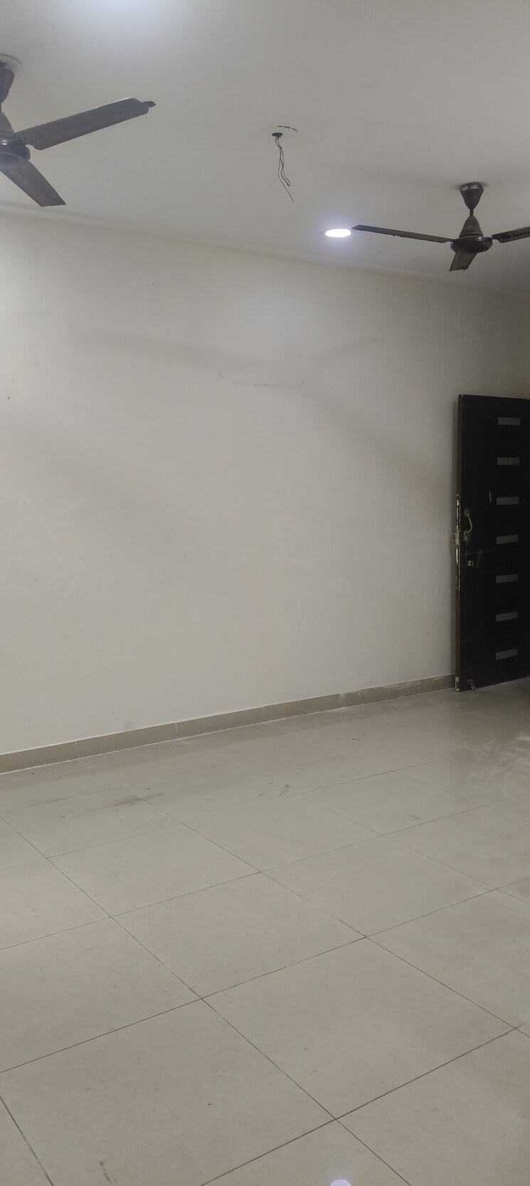 Room, gaur-city-2-12th-avenue 2 Bedroom 717 Sq.Ft. Apartment In Sector 16c Greater Noida Greater Noida 9390079