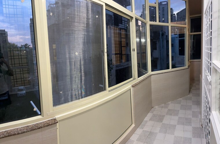 Balcony, ss-the-lilac 3 Bedroom 1845 Sq.Ft. Builder Floor In Sector 49 Gurgaon 9390082