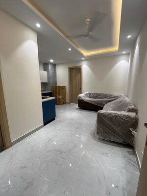 Room in 2 BHK Builder Floor at Sector 56 – for Rent