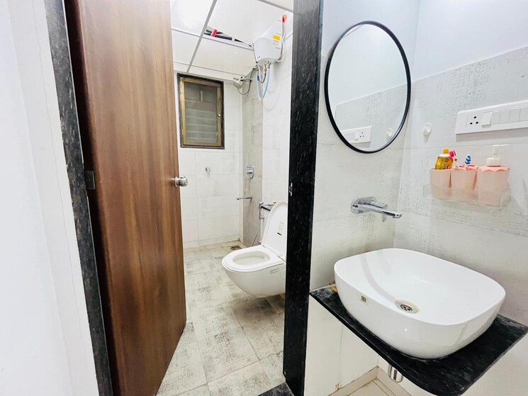 Bathroom, kharadi 2 Bedroom 850 Sq.Ft. Apartment In Kharadi Pune 9390094