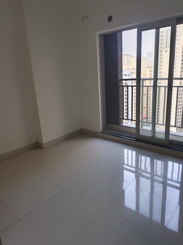 Room in 1 BHK Apartment at Ashar Metro Towers, Vartak Nagar – for Sale