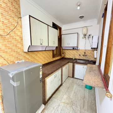 Kitchen in 2 BHK Builder Floor at Malviya Nagar – for Rent